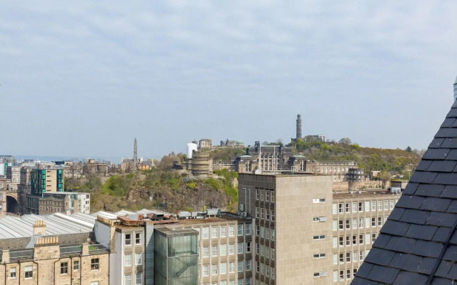 Destiny Scotland Royal Mile Residence