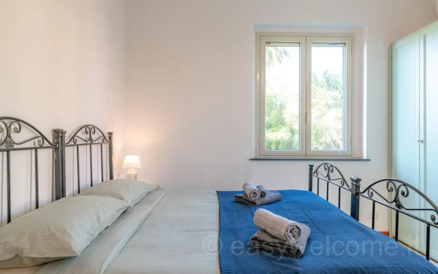 Easy Welcome Residenza Ortensia Appartamento Piera