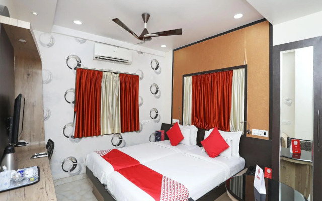 OYO 2038 Hotel Green Leaf Regency