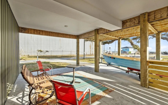 Mi Faro 1 Bedroom Duplex by RedAwning