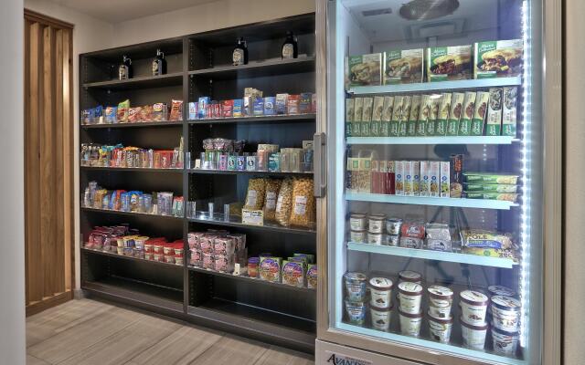 Holiday Inn Express & Suites Albuquerque Historic Old Town by IHG
