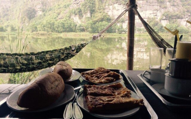 Ninh Binh Valley Homestay