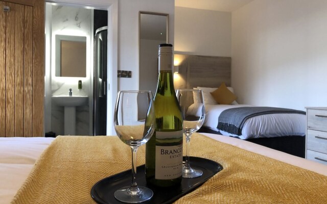 McNaughton Guestrooms