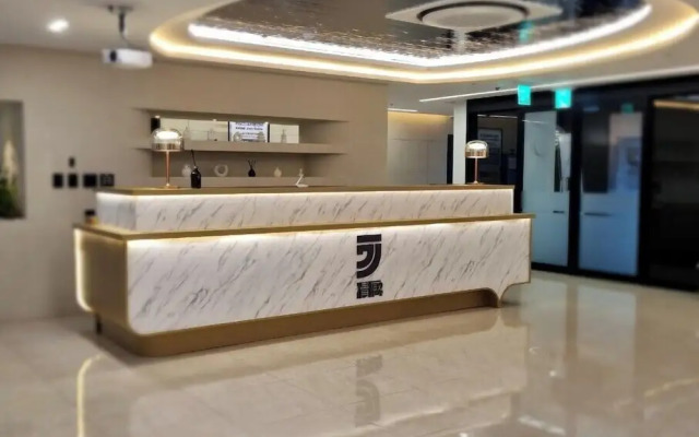 JungGam Hotel