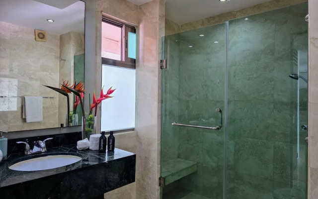 Penthouse moderno hermosa vista al mar
