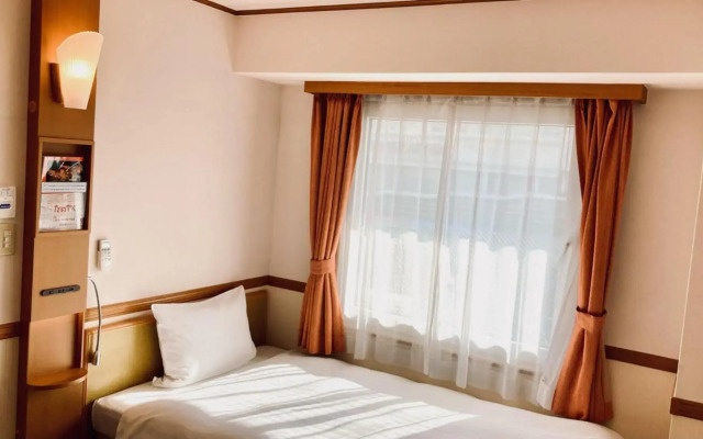 Toyoko Inn Saitama Shintoshin