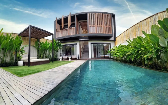 Red Sunset Villa Canggu 5 Min Walk Beach