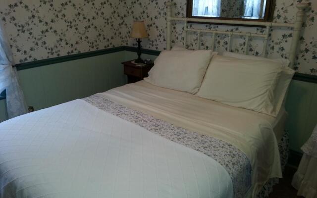 Artful Lodger Inn
