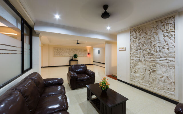 RedDoorz Plus near Mall Bali Galeria 2