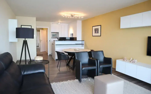 Coastal Comfort by the Sea