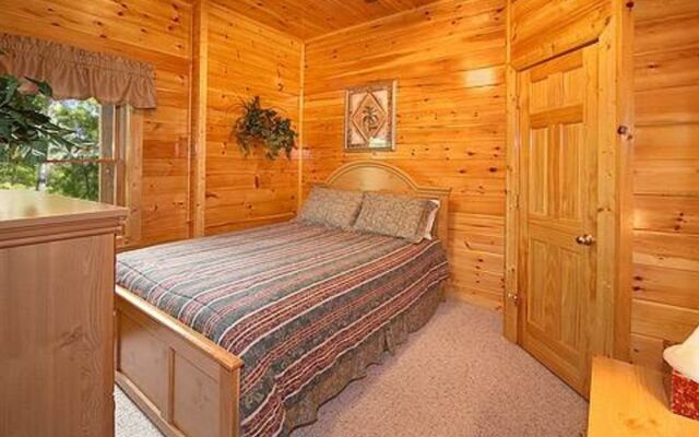 Robin's Rest by RedAwning