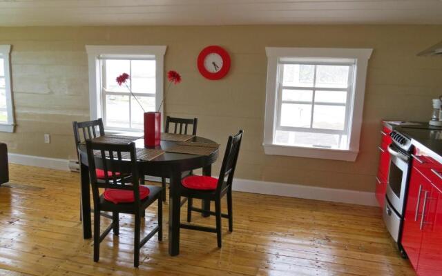 The Old Salt Box Co. - Mary's Place