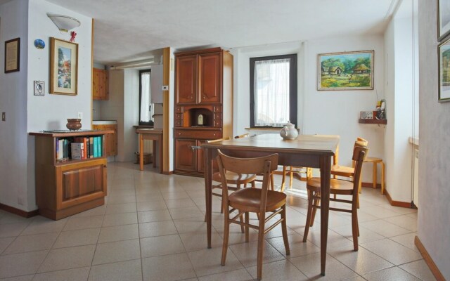 Piazza 25 Aprile in San Fedele Intelvi