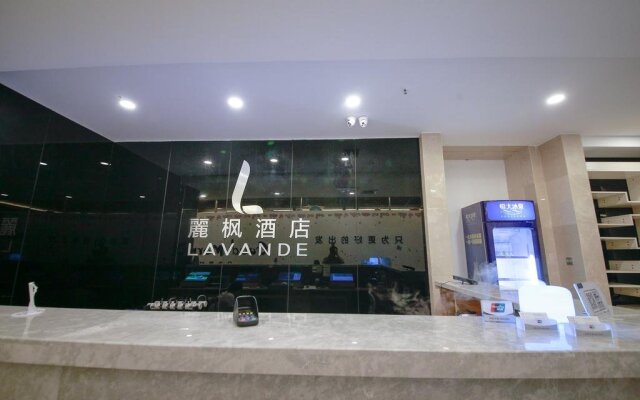 Lavande Jinan Shimao International Hotel