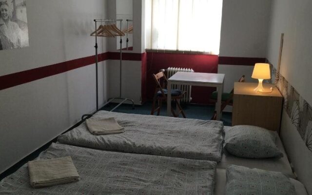 Charles Square Hostel