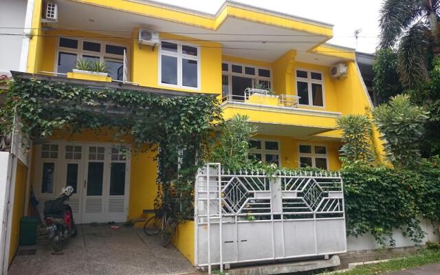 Cendana Mulia Hostel