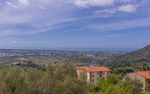 Villino di Corsanico With View