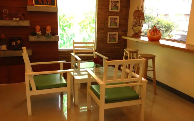 Casa Narinya at Suvarnbhumi Airport