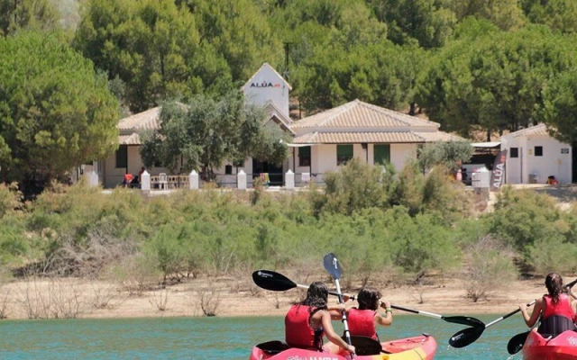 Alojamiento Rural Lago de Andalucía - Hostel
