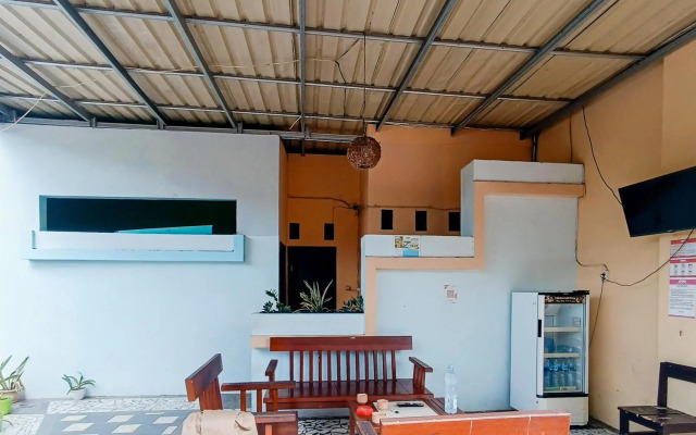OYO 2450 Hening Homestay Near Pantai Tanjung Bias