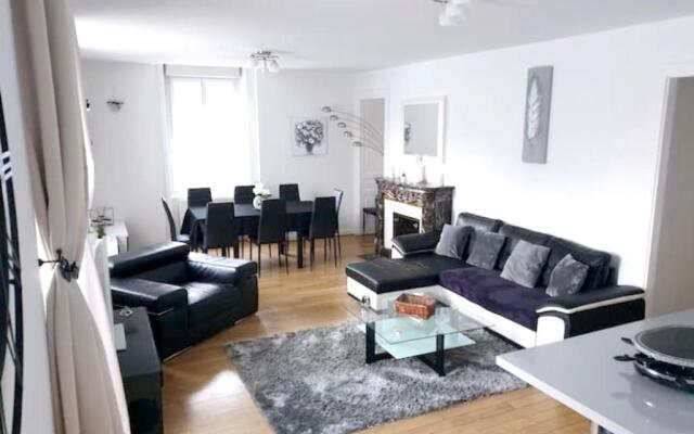 Appartement de 4 chambres avec wifi a Hauts de Bienne