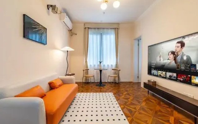 Shanghai Mier Cinema Apartment