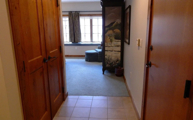 Modern King Room In Heart Of Mt. Crested Butte Hotel Room by RedAwning