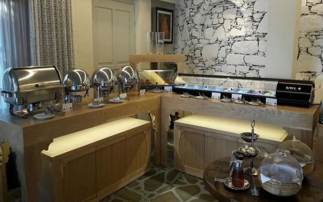 Vrahos Boutique Hotel