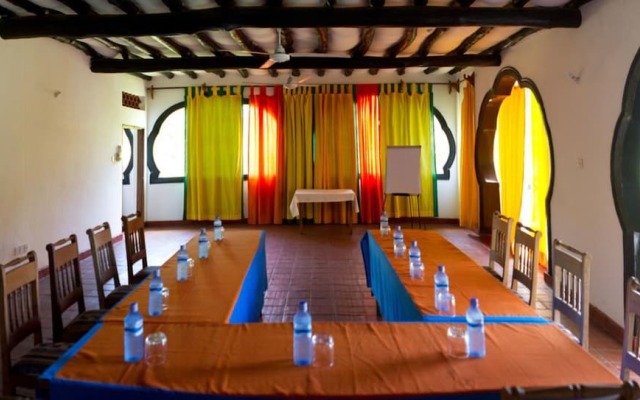 Safari Beach Hotel