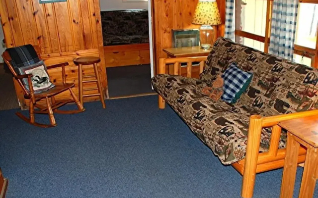 Crow Wing Crest Resort