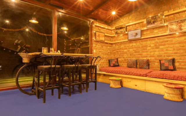 Corbett Machaan Resort