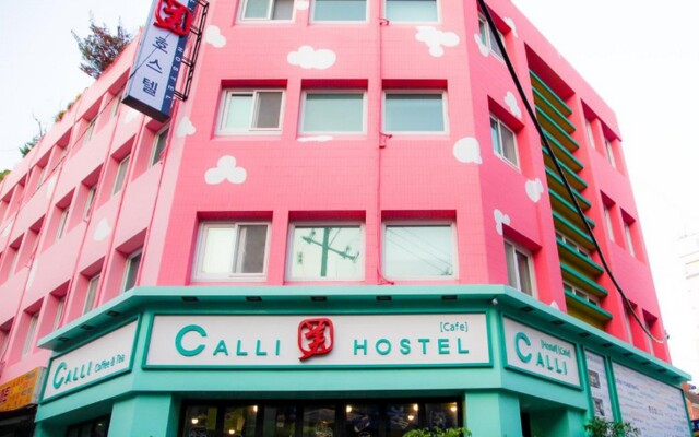 Calli Hostel