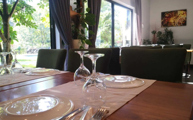 HBS Boutique Hotel & Restaurant