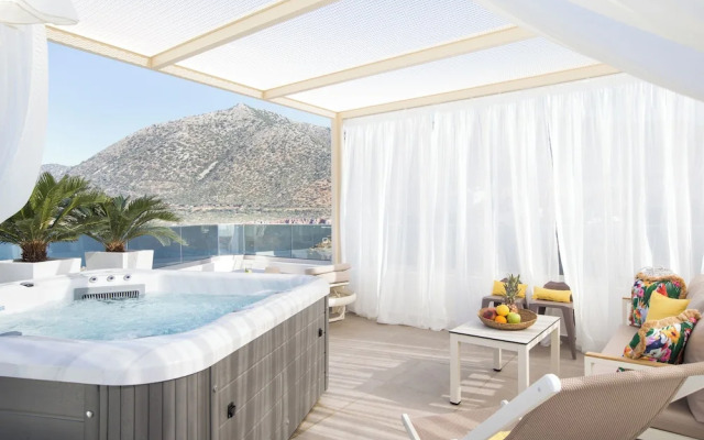 Villa Iris