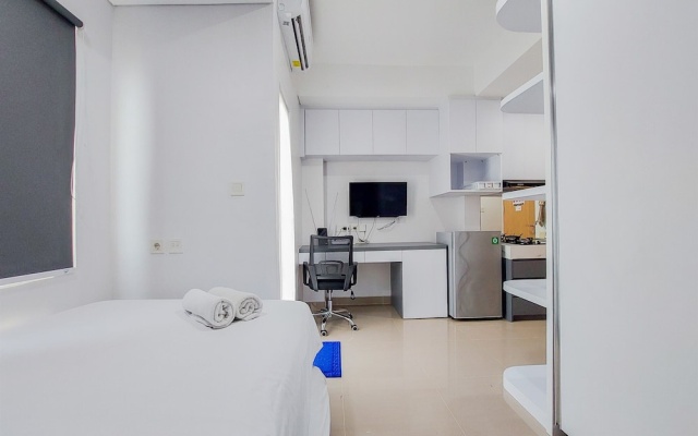 Cozy Style And Comfort Studio Room Apartment At B Residence – Guest Rooms – Legok