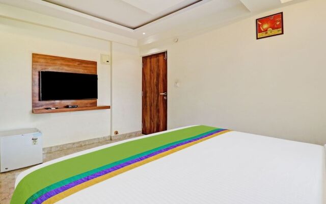 Treebo Trend Hotel Rotano Suites