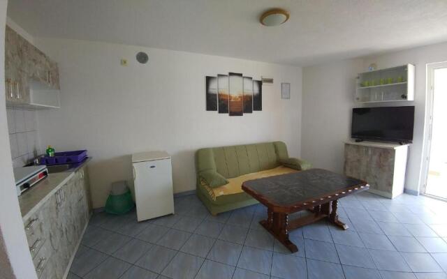 Apartments Ayla