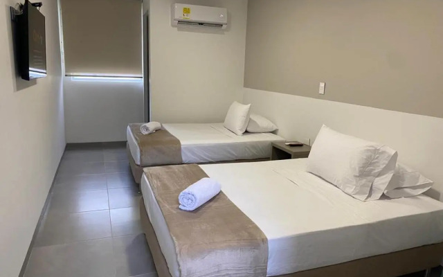 Hotel las Olas Yumbo