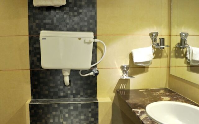 OYO 1315 Hotel Jyoti