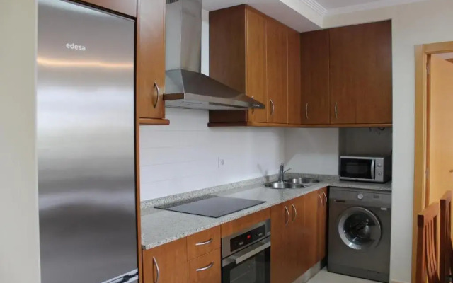 Costa Reinante Lua Las Catedrales