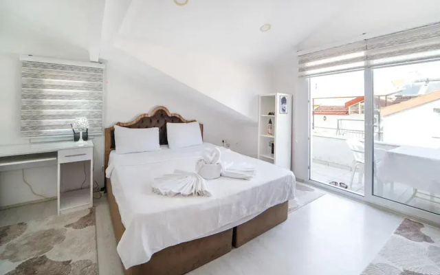 Flat With Mountain View in Fethiye