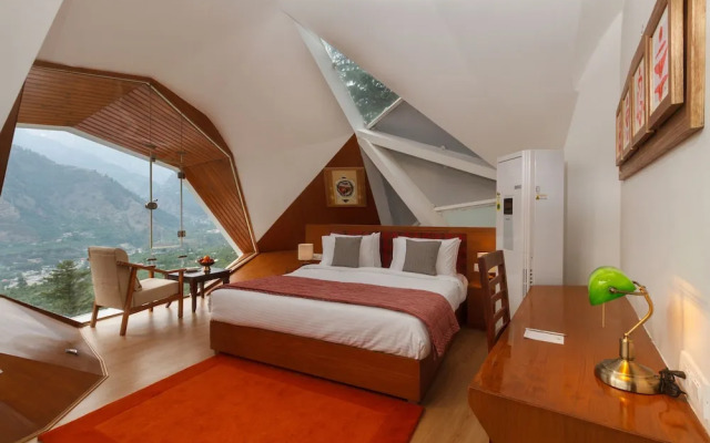 Tree of Life Eila Art Hotel