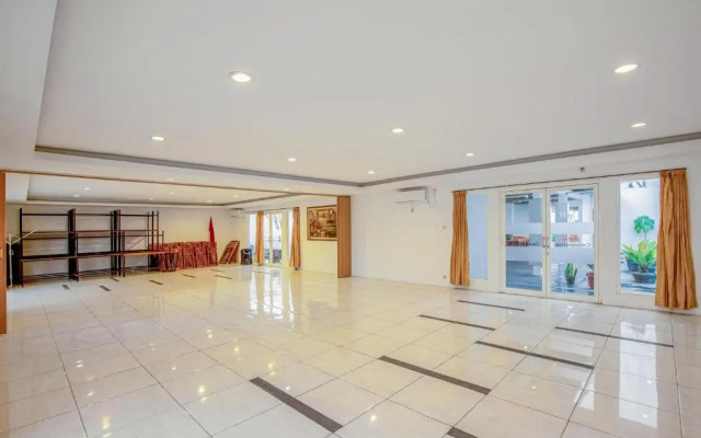 Prime Cailendra Hotel