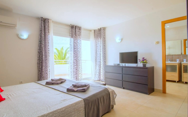 LEON Immo Luxusvilla Coral - 10190