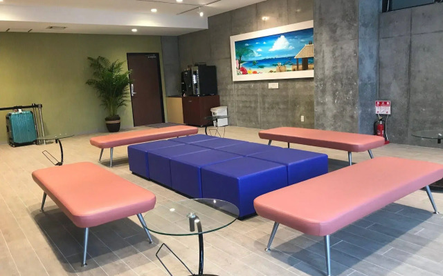 Naha-West Inn
