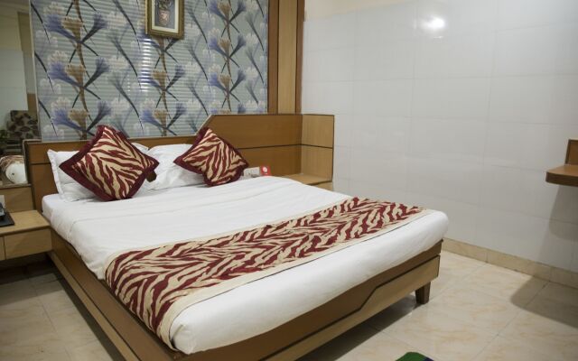 OYO 3501 Hotel Mahabir Galaxy