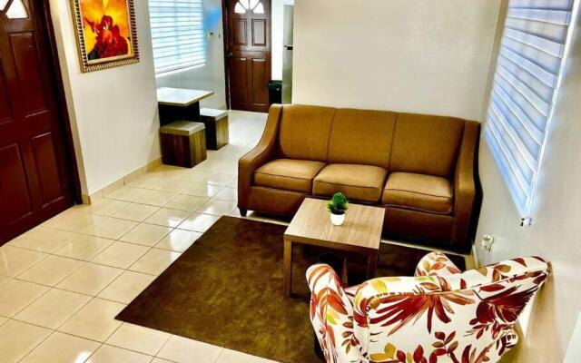 Roncado Cheerful-3 Bedroom Home Aruba