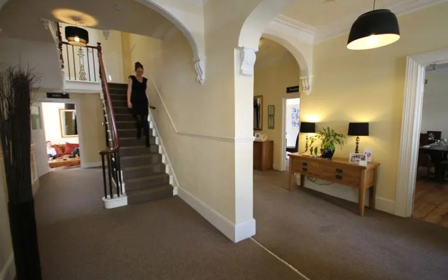 Andover House Hotel & Restaurant - Adults only