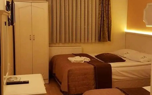Nazar Hotel