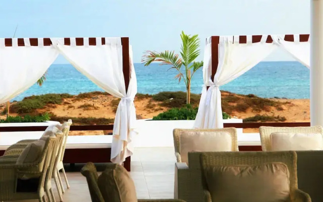 Hotel LIVVO Budha Beach